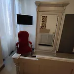 Otel Le Bon Geours