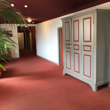 Le Bon Geours Otel